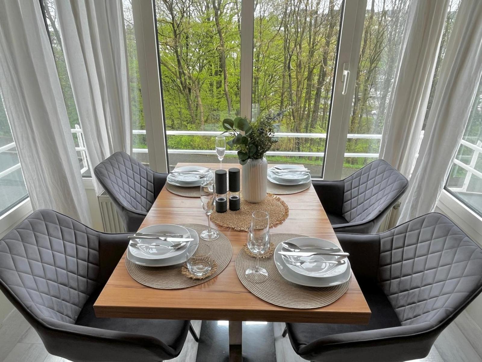 Ruhige & Zentrale Ferienwohnung Halver エクステリア 写真