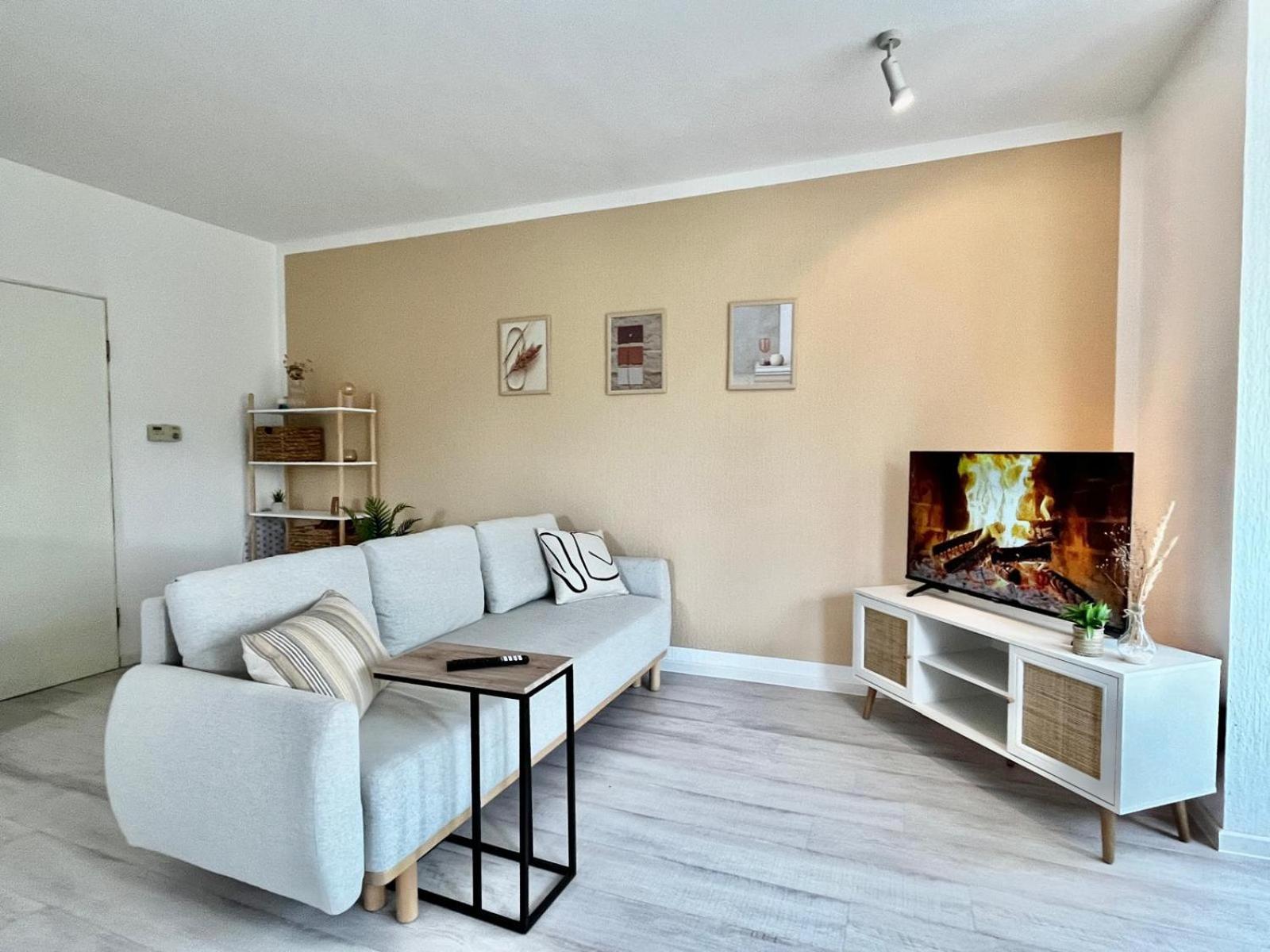 Ruhige & Zentrale Ferienwohnung Halver エクステリア 写真