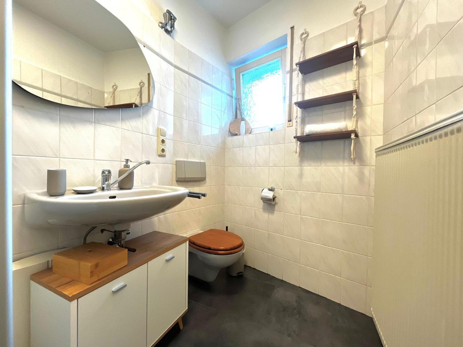 Ruhige & Zentrale Ferienwohnung Halver エクステリア 写真